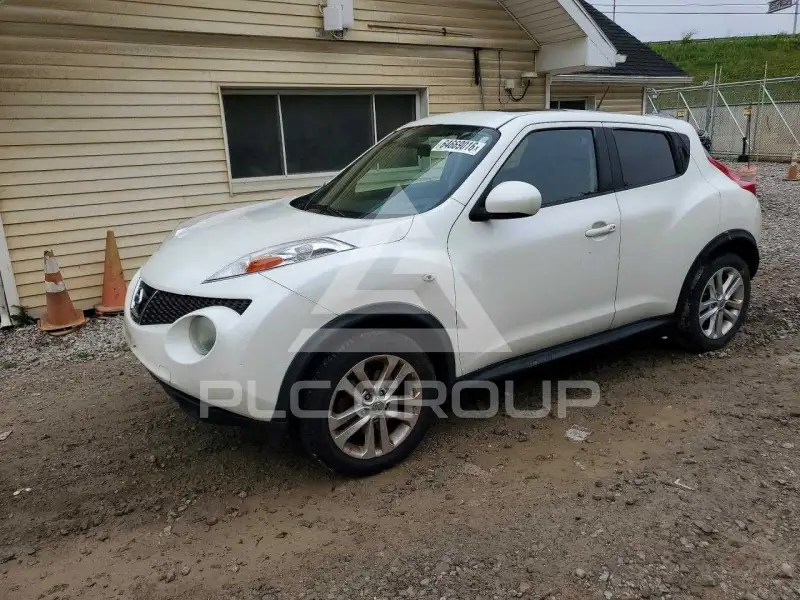 2013 Nissan Juke фото