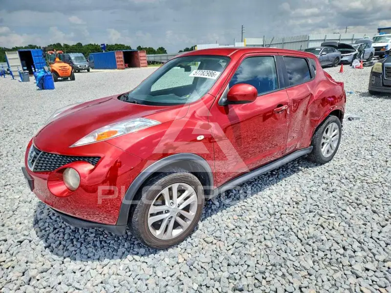 2013 Nissan Juke photo