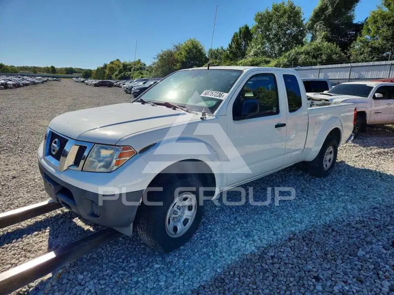 2013 Nissan FRONTIER фото