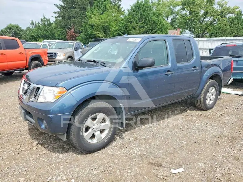 2013 Nissan FRONTIER фото