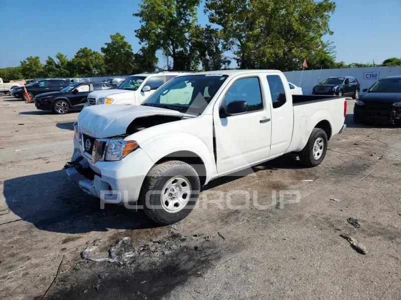 2013 Nissan FRONTIER фото