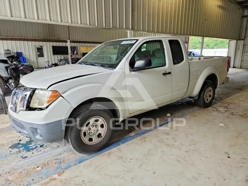 2013 Nissan FRONTIER фото