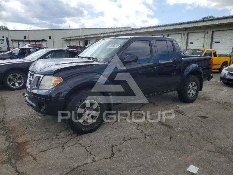 2013 Nissan FRONTIER фото