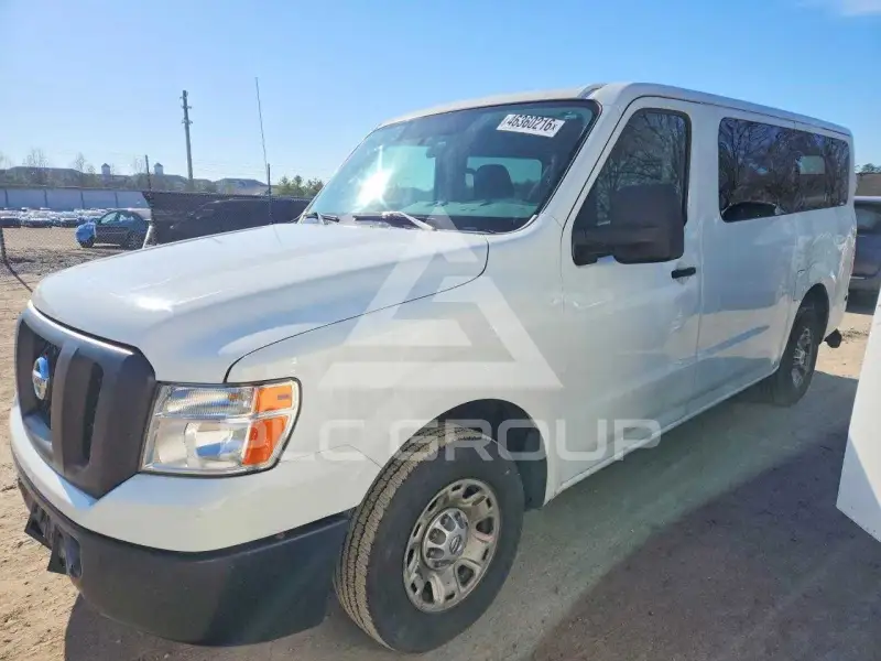 2013 Nissan NV фото