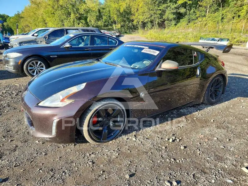 2013 Nissan 370Z фото