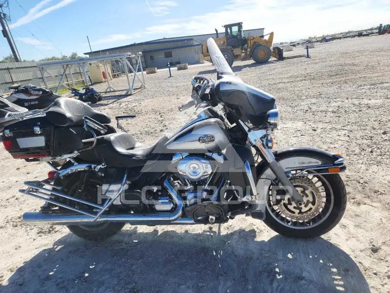 2013 Harley-Davidson FL фото