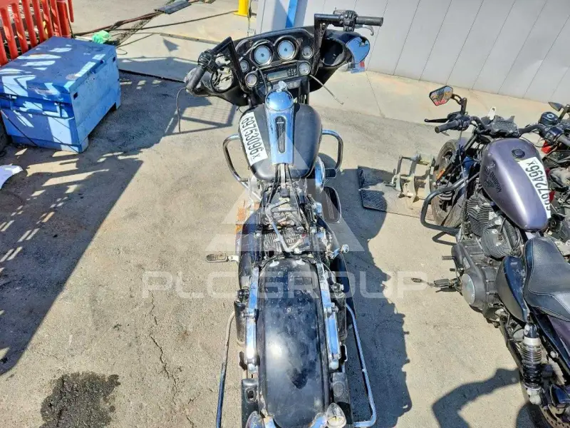 2013 Harley-Davidson FL photo