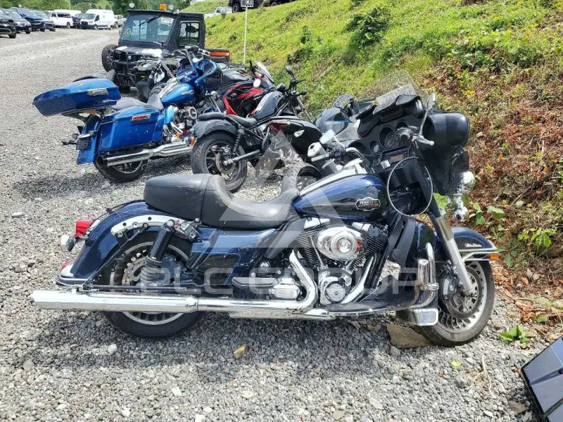 2013 Harley-Davidson FL фото