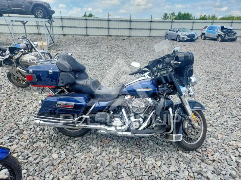 2013 Harley-Davidson FL фото