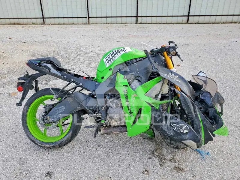 2013 Kawasaki Ninja600 фото