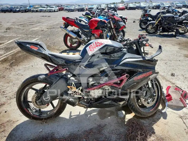 2013 Kawasaki Ninja600 фото