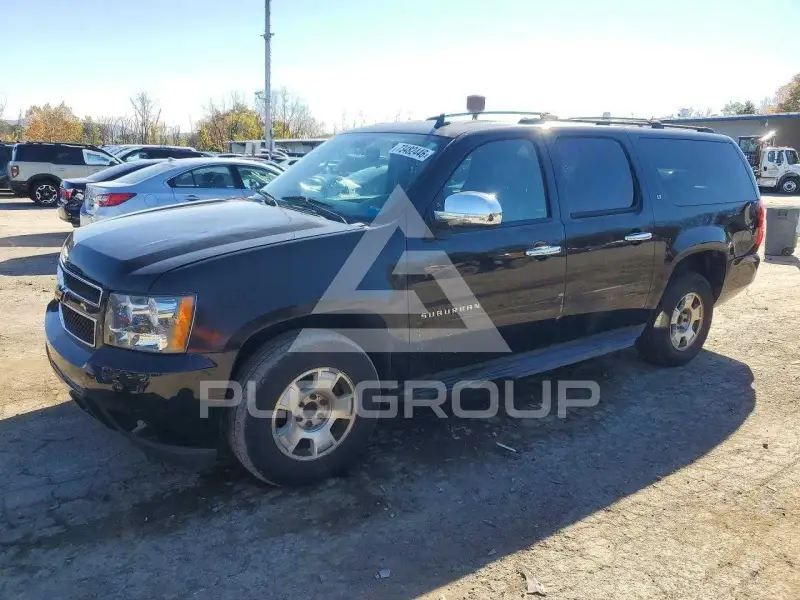 2013 Chevrolet Suburan фото