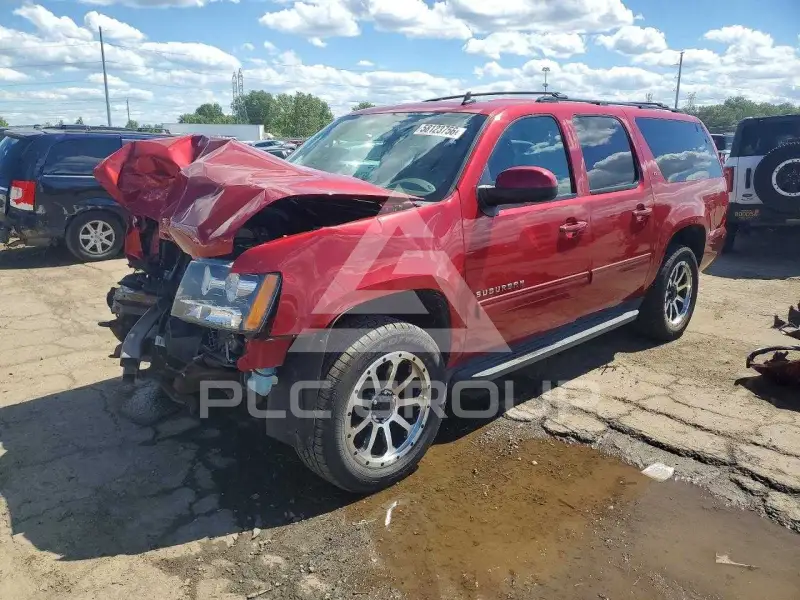 2013 Chevrolet Suburan photo