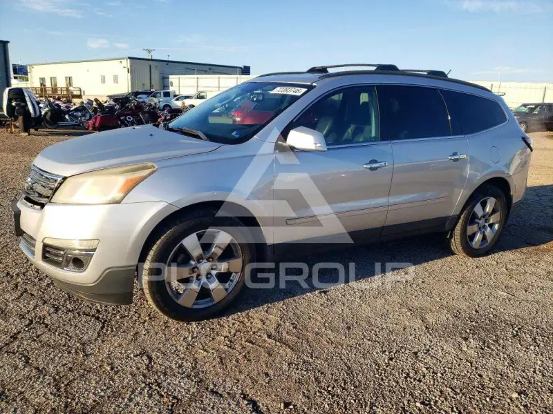 2013 Chevrolet TRAVERSE фото