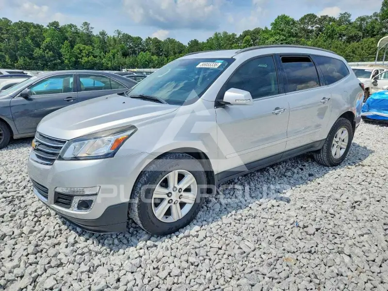 2013 Chevrolet TRAVERSE фото