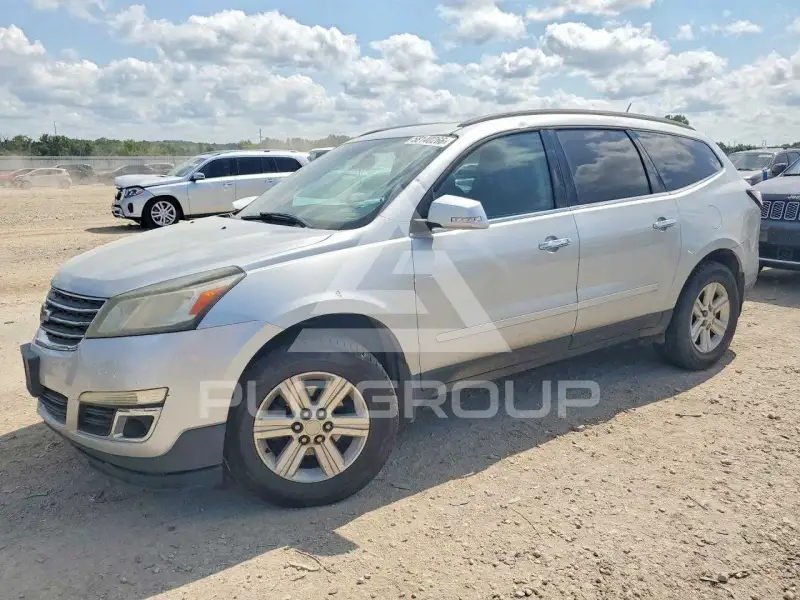 2013 Chevrolet TRAVERSE photo
