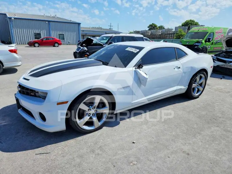 2013 Chevrolet Camaro фото