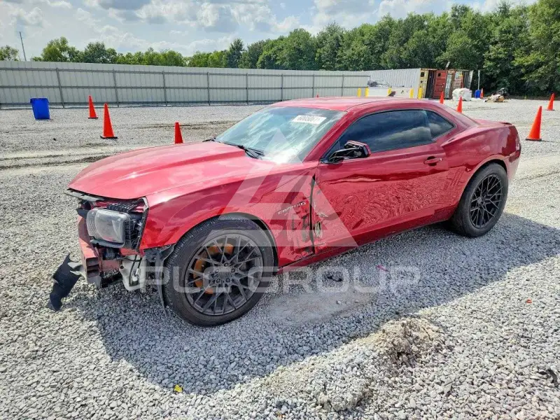 2013 Chevrolet Camaro фото