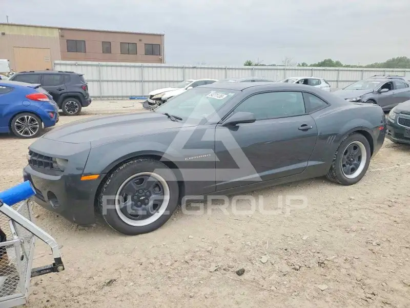 2013 Chevrolet Camaro фото
