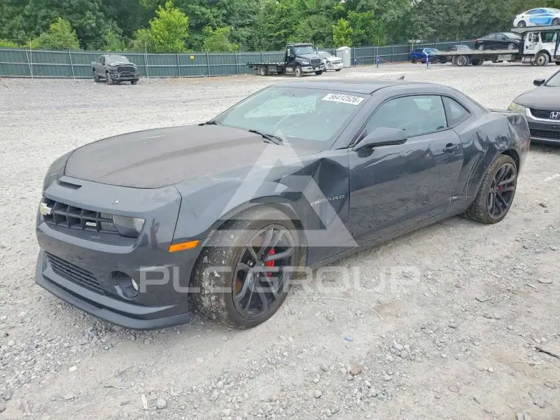 2013 Chevrolet Camaro фото