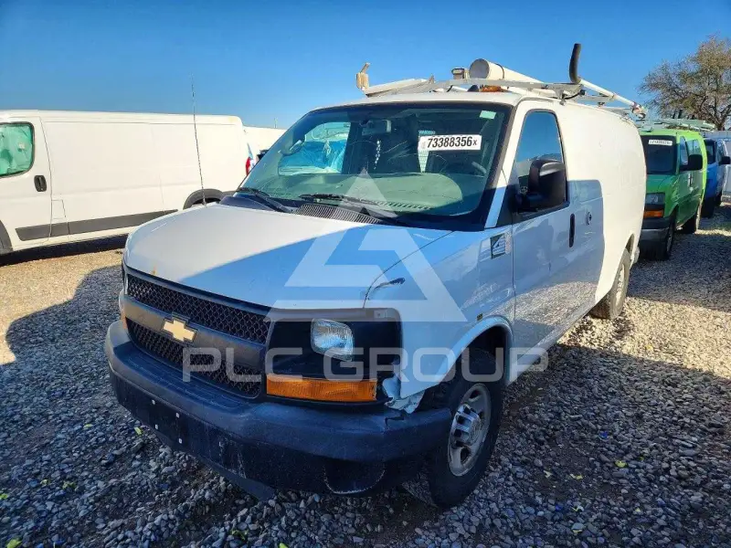2013 Chevrolet Express фото