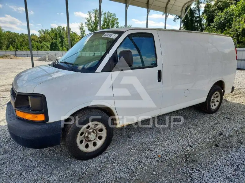2013 Chevrolet Express фото