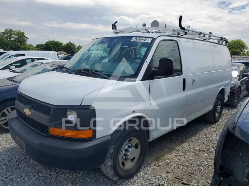 2013 Chevrolet Express фото