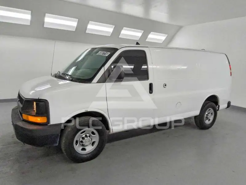2013 Chevrolet Express фото