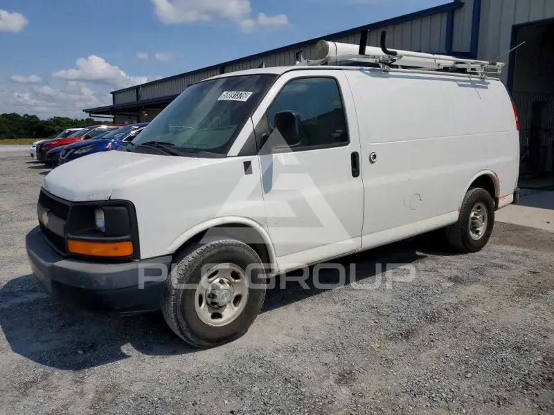 2013 Chevrolet Express фото