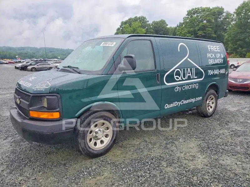 2013 Chevrolet Express фото