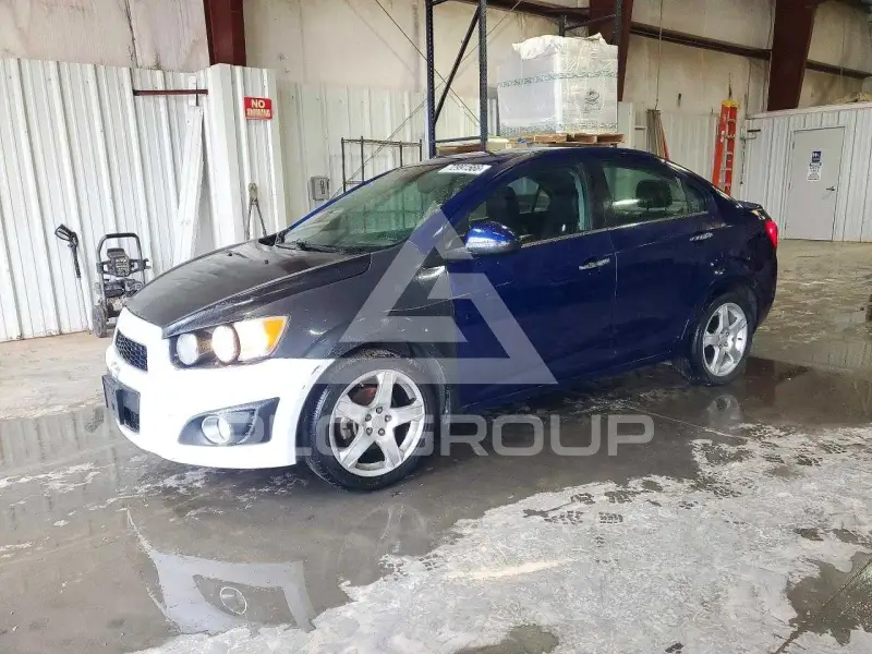 2013 Chevrolet Sonic photo