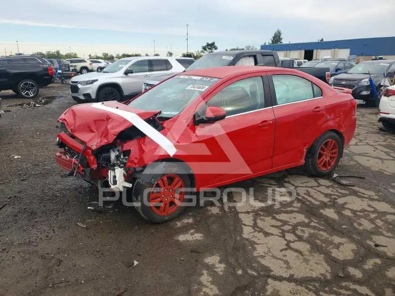 2013 Chevrolet Sonic photo