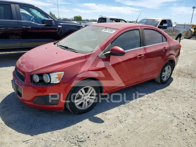 2013 Chevrolet Sonic photo