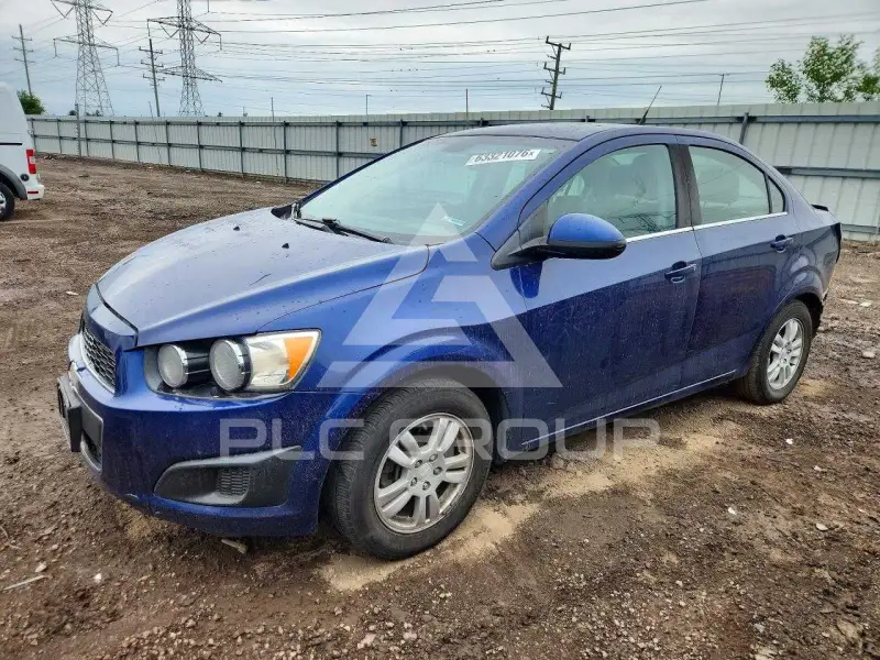 2013 Chevrolet Sonic photo