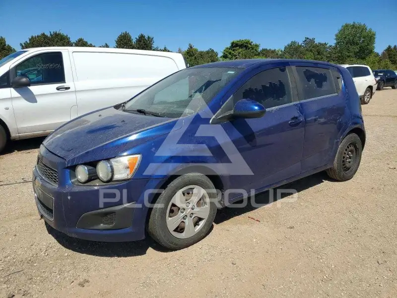 2013 Chevrolet Sonic photo