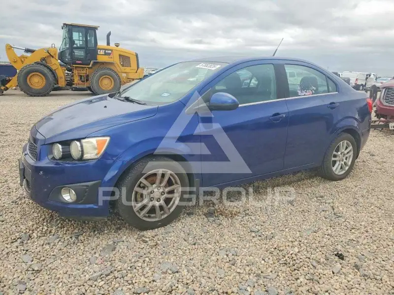 2013 Chevrolet Sonic photo