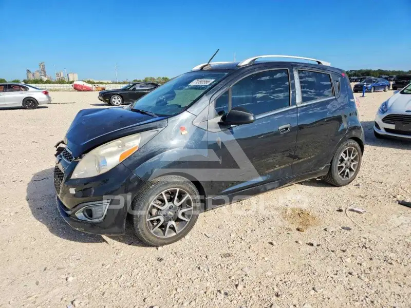 2013 Chevrolet Spark фото