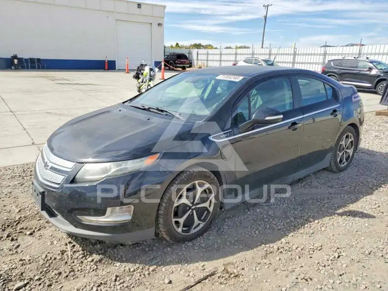 2013 Chevrolet Volt фото