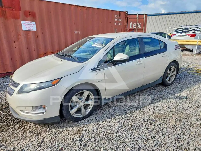 2013 Chevrolet Volt фото