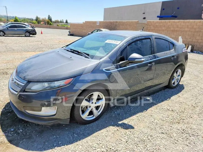 2013 Chevrolet Volt фото