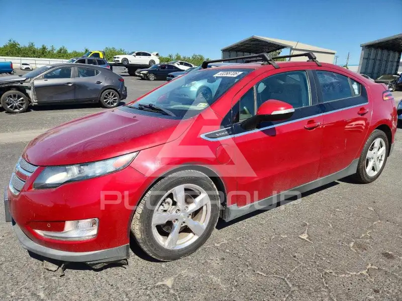 2013 Chevrolet Volt фото