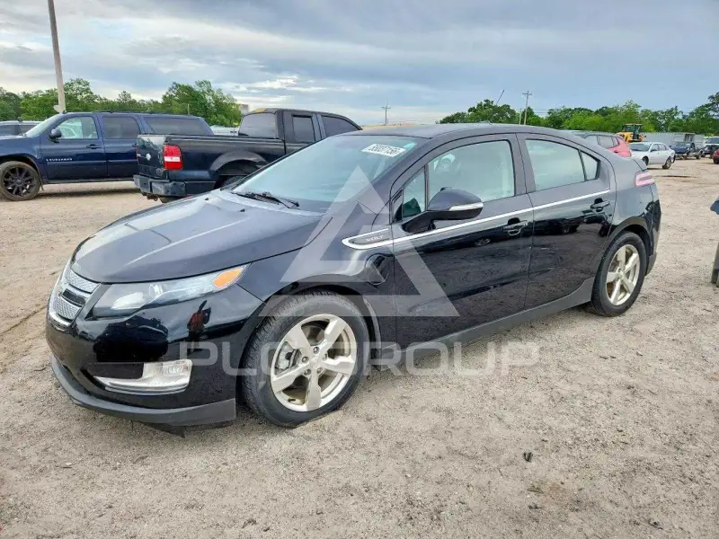 2013 Chevrolet Volt фото