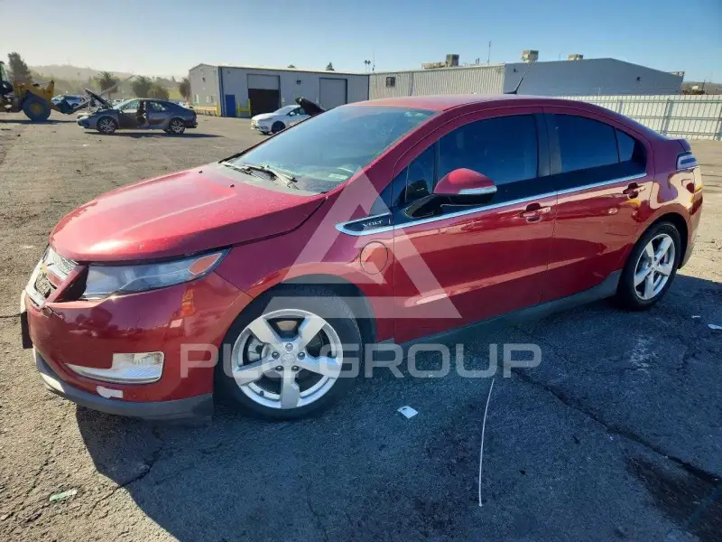 2013 Chevrolet Volt фото