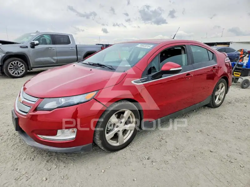 2013 Chevrolet Volt фото