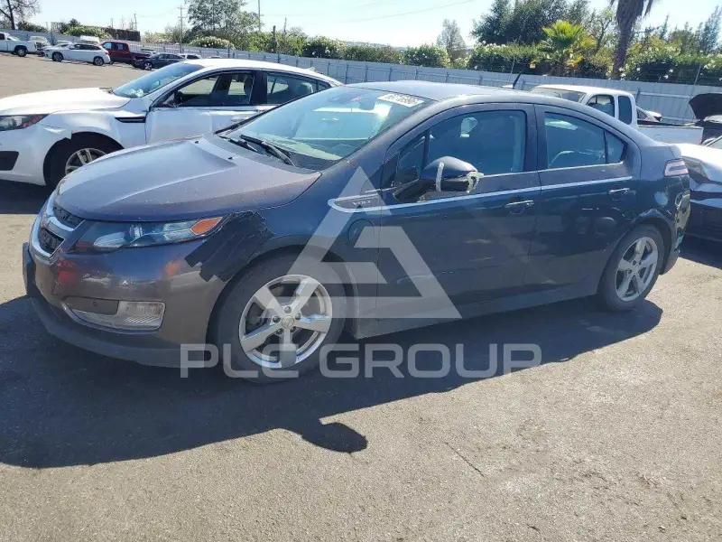 2013 Chevrolet Volt фото