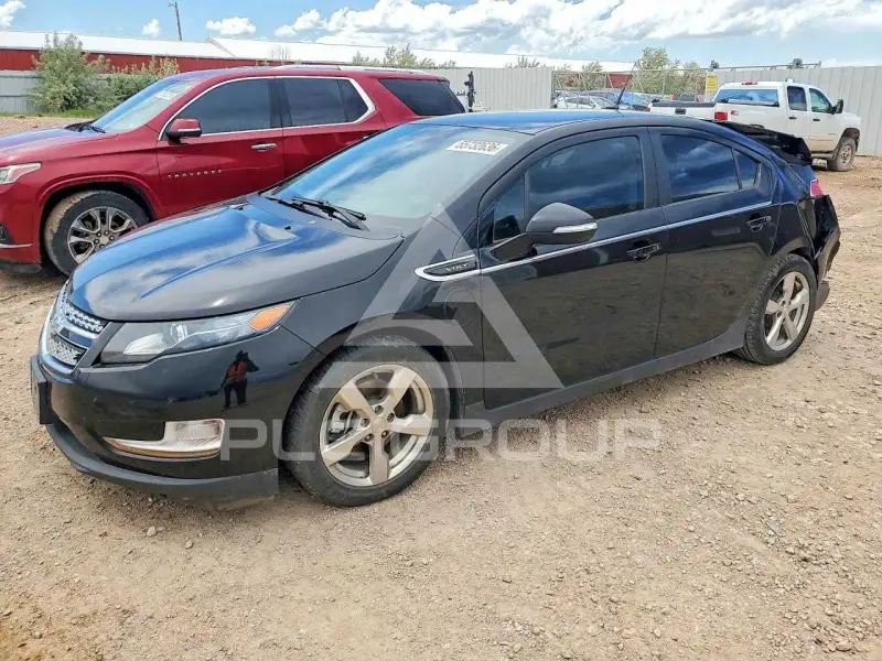 2013 Chevrolet Volt фото