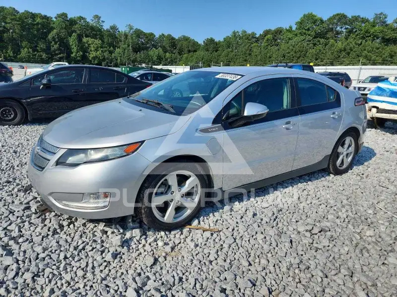 2013 Chevrolet Volt фото