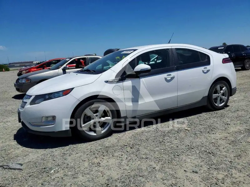 2013 Chevrolet Volt фото