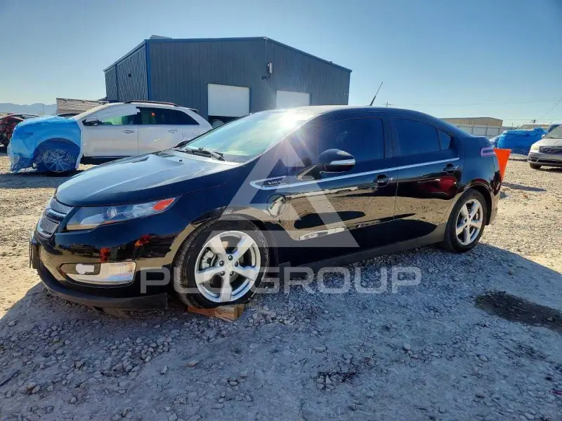2013 Chevrolet Volt фото