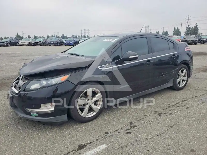 2013 Chevrolet Volt фото